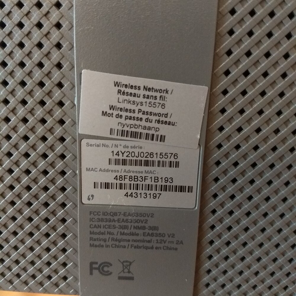 Linksys EA6350 Wi-Fi Wireless Router - Picture 5 of 5